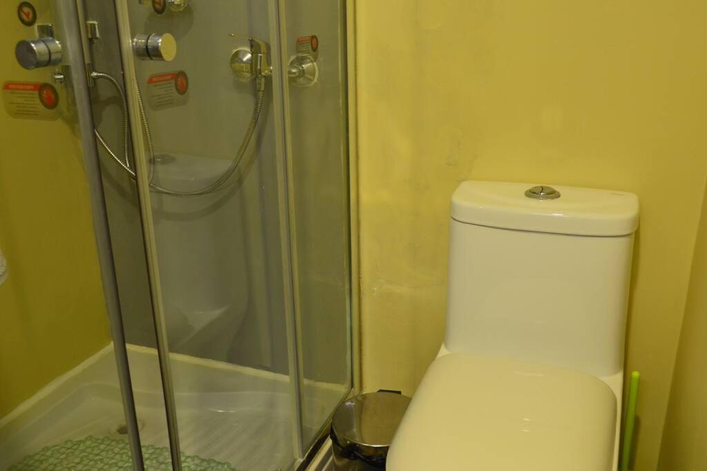 Apartamento Depto Moderno 3p Al Frente De La Moneda, Centro Stgo